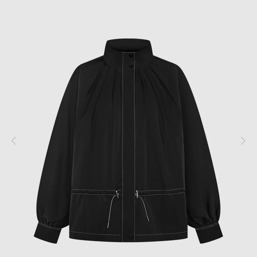 Urban Revivo Loose Straight Jacket, Black, Size XL-XXL, New With Tags